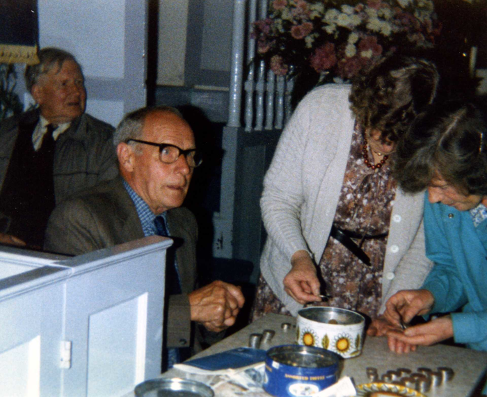 returnimage.cgi/10154/700