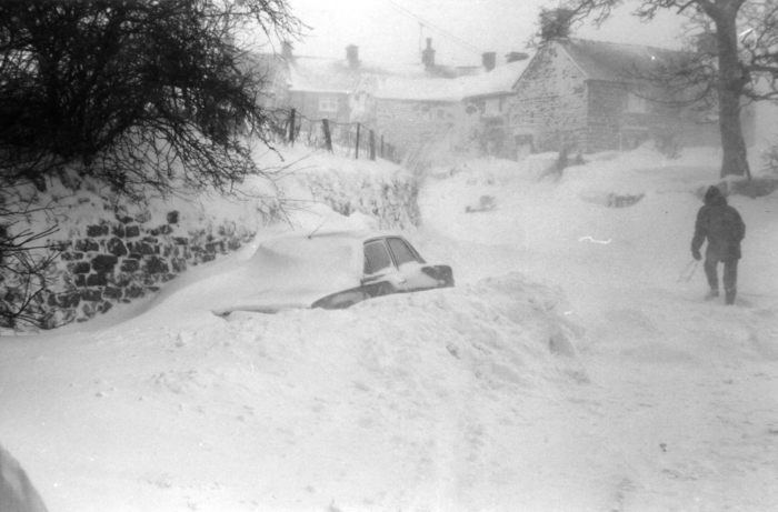 returnimage.cgi/10353/700