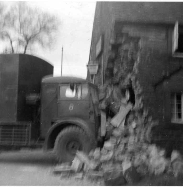 returnimage.cgi/10700/700